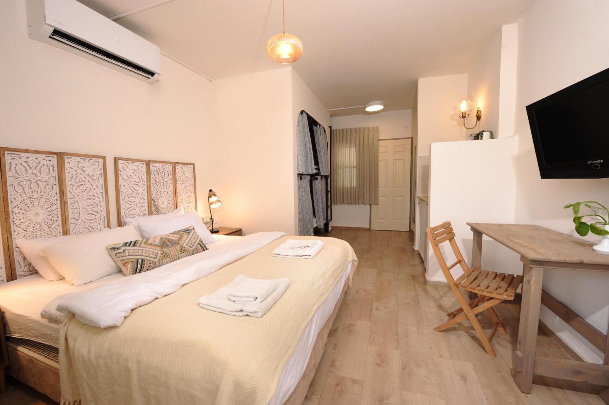 Almog Hotel Exterior foto